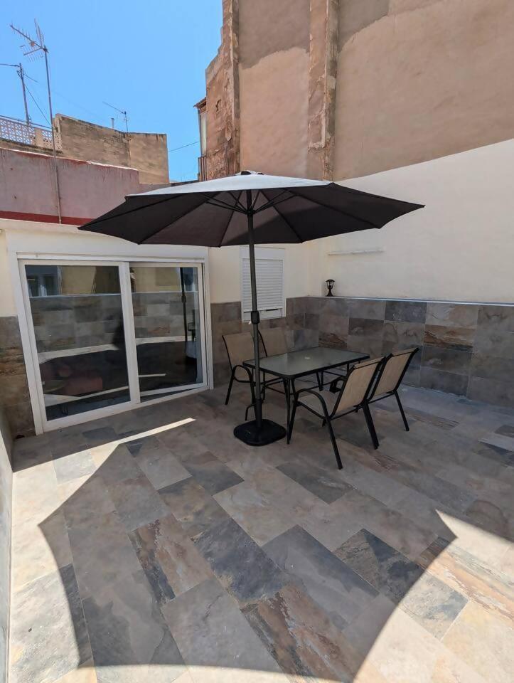 Urban Estudio Elegante Con Terraza Alicante Eksteriør billede